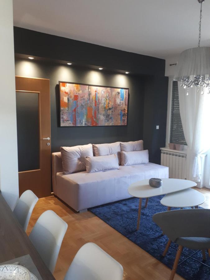 Apartman Diva Тузла Екстер'єр фото