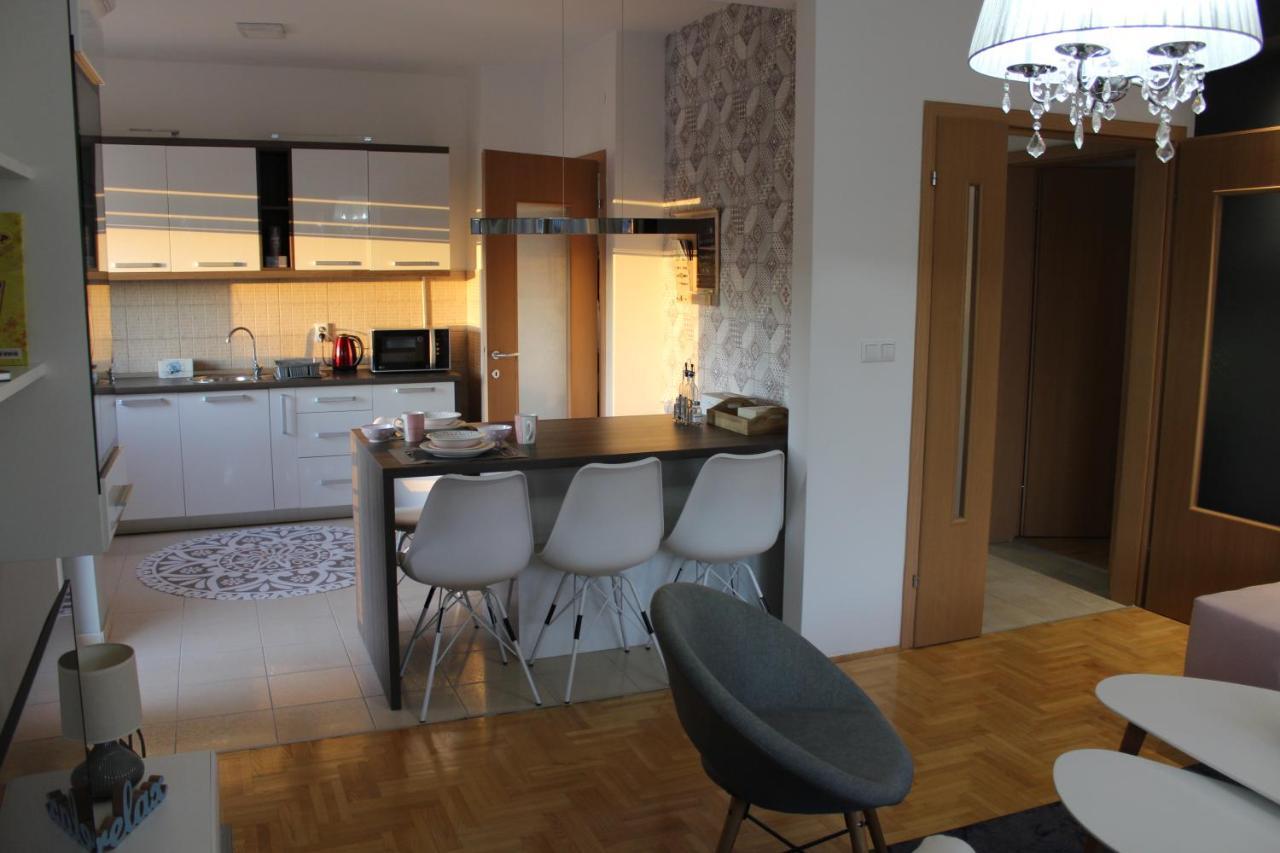 Apartman Diva Тузла Екстер'єр фото