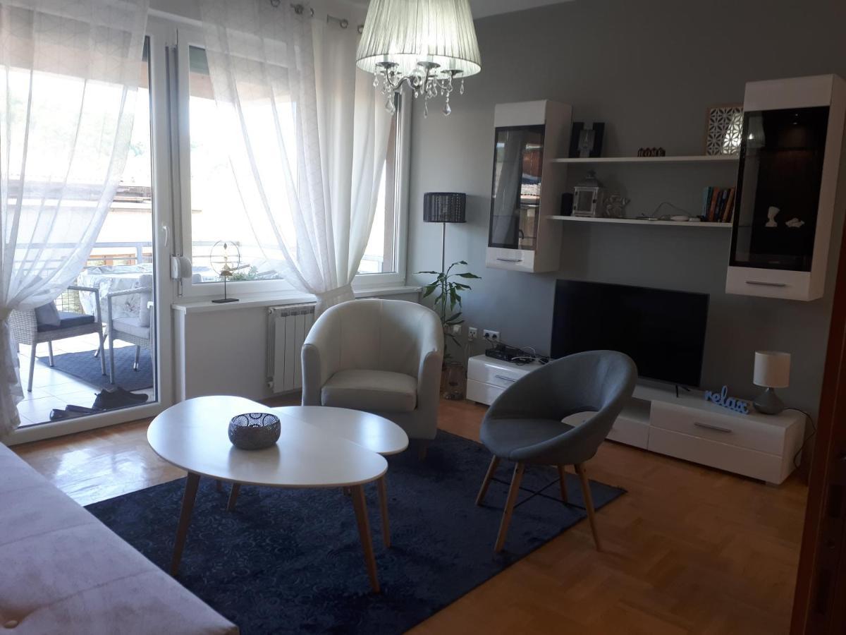 Apartman Diva Тузла Екстер'єр фото