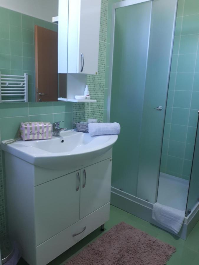 Apartman Diva Тузла Екстер'єр фото